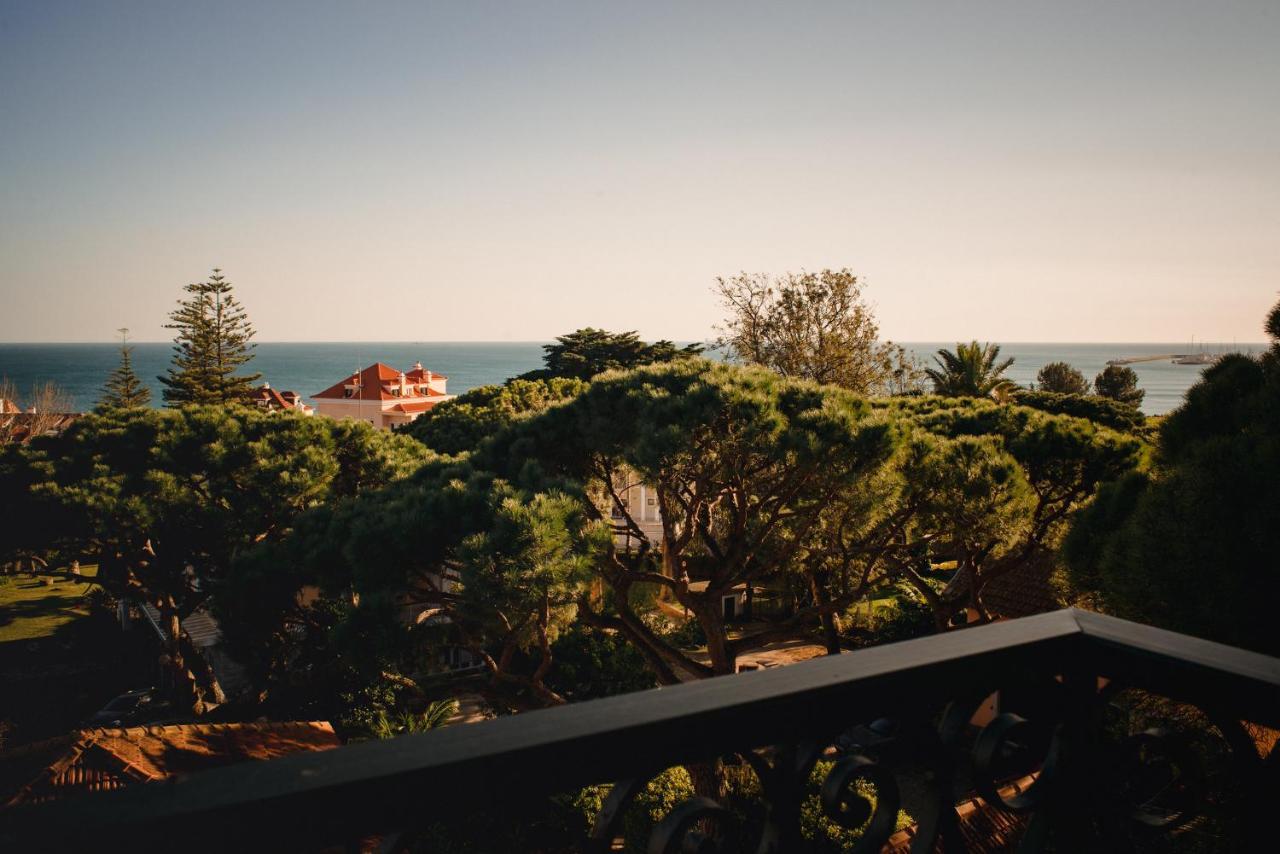 A House In Estoril - Adults Only Hotel Exterior photo View of the sea from the hotel